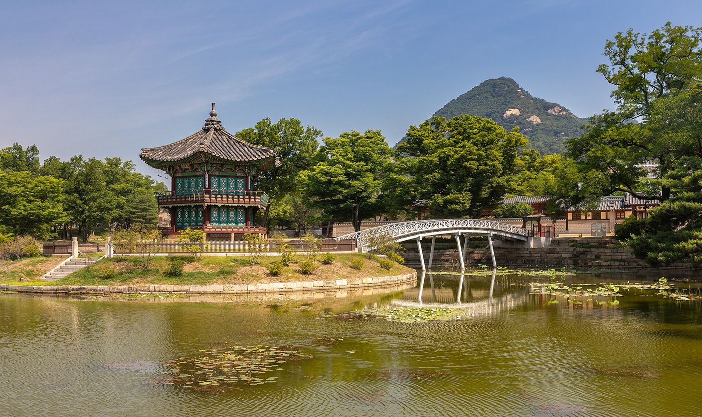 Tham quan cung Gyeongbokgung: giờ mở cửa, giá vé, lễ đổi gác và lộ trình đi trong 2 giờ